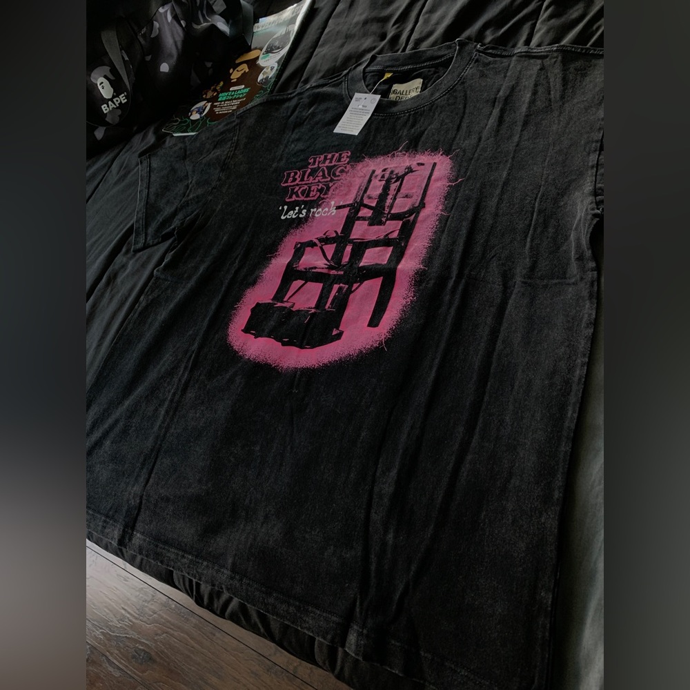 GALLERY DEPT. LETS ROCK TEE